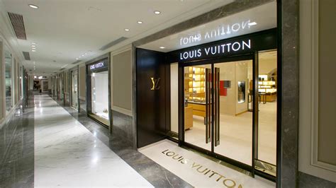 louis vuitton showroom in mumbai|taj mahal palace and tower.